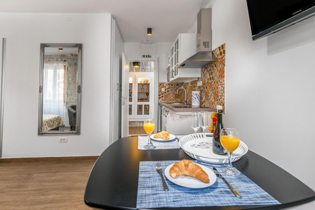 Aparthotel Vintage house al pozzo Hvar Town Exteriér fotografie