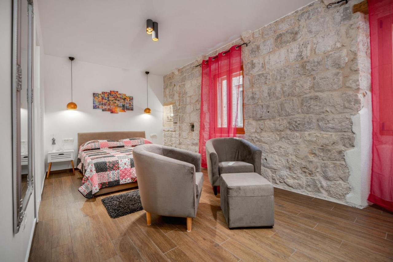 Aparthotel Vintage house al pozzo Hvar Town Exteriér fotografie