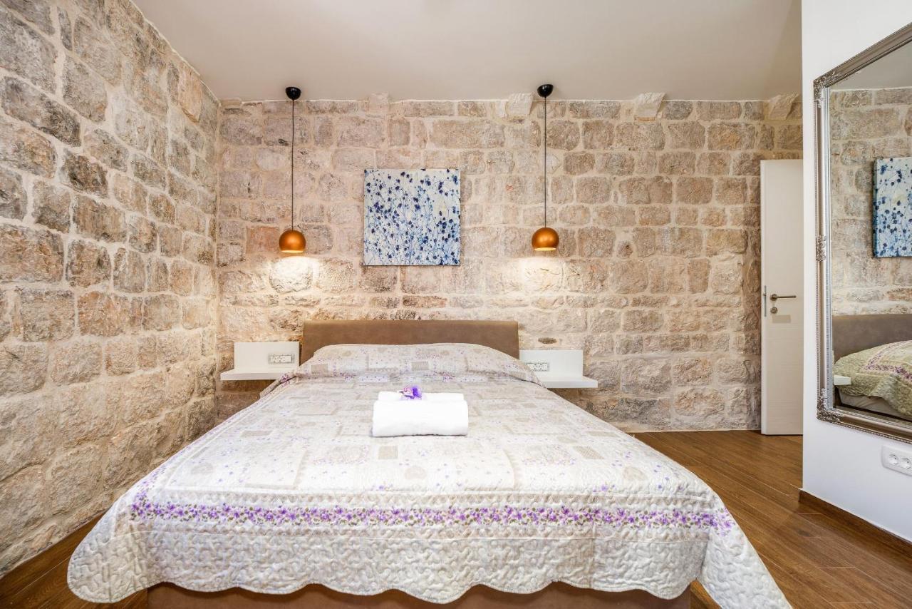 Aparthotel Vintage house al pozzo Hvar Town Exteriér fotografie