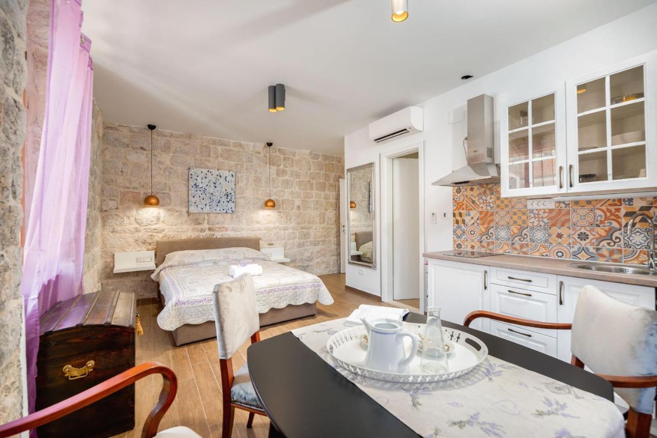 Aparthotel Vintage house al pozzo Hvar Town Exteriér fotografie