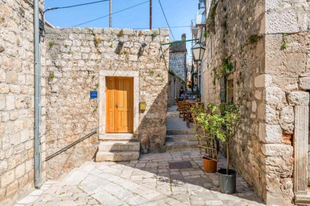 Aparthotel Vintage house al pozzo Hvar Town Exteriér fotografie